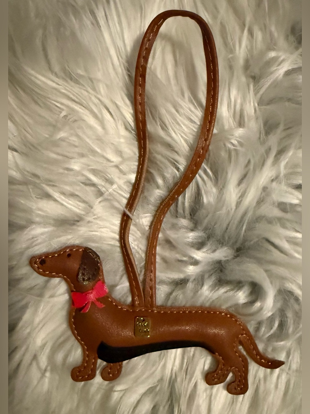 Chocolate/Tan Dachshund Dog Bag Charm with Pink Bow. 🎀 - Picture 1 of 4